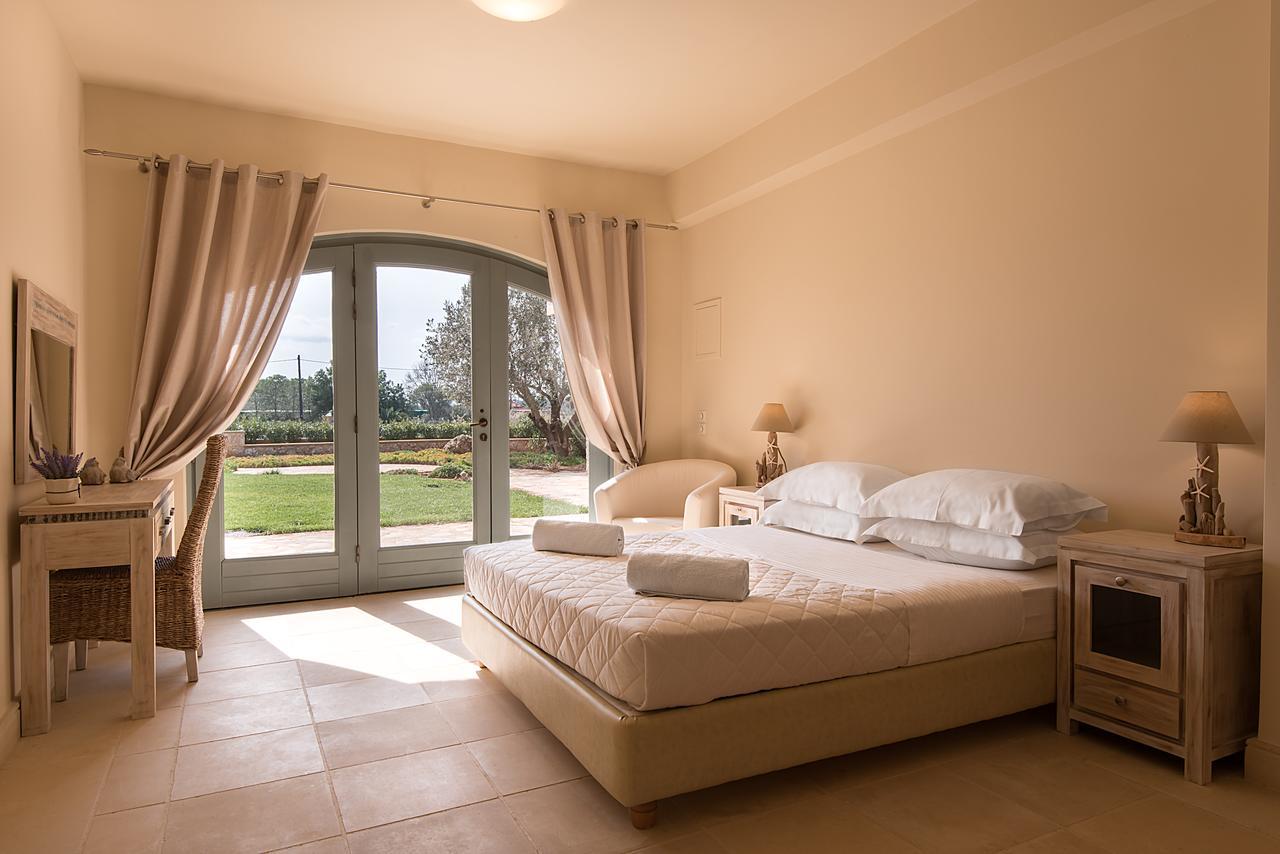 Villa Gold Porto Heli Exteriör bild