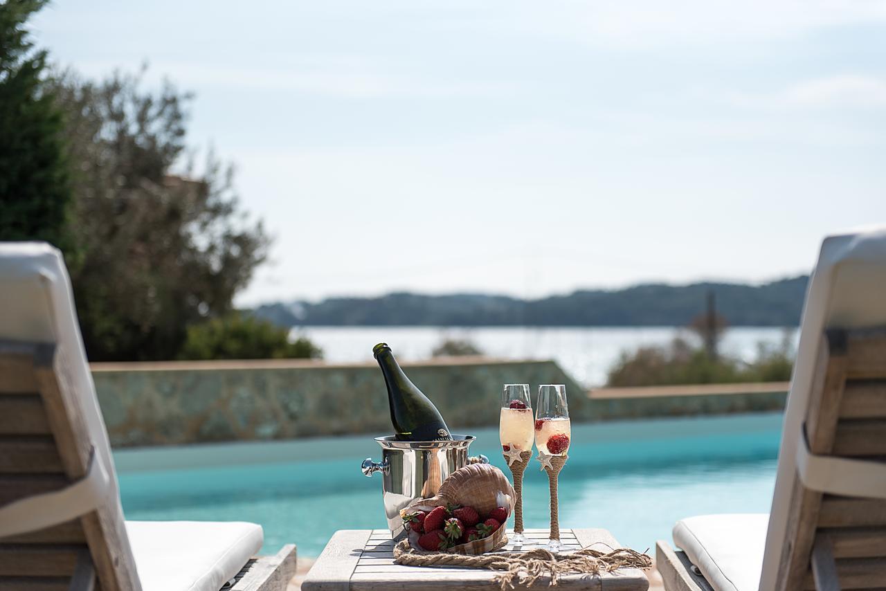 Villa Gold Porto Heli Exteriör bild